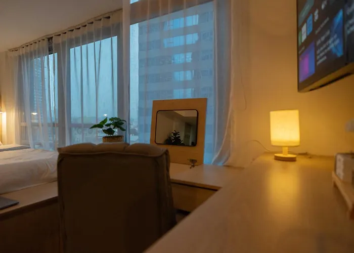 Eastwood Legrand 3 With Ogawa Masterdriveplus, No Pets Allowed Apartamento