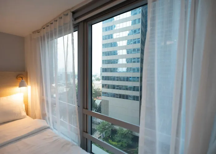Apartamento Eastwood Legrand 3 With Ogawa Masterdriveplus, No Pets Allowed *